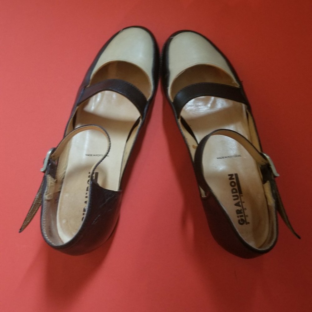 Giraudon   Beautiful Shoes